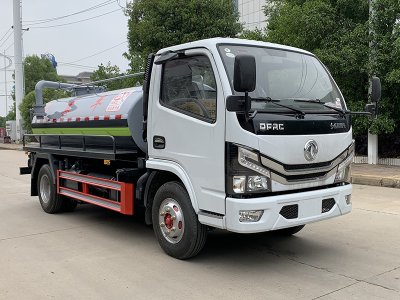 东风D6  4.5方   吸粪车