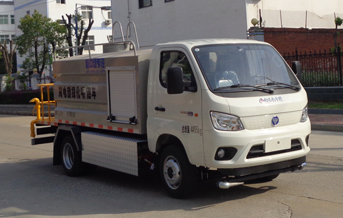 福田2-3立方型纯电动绿化喷洒车