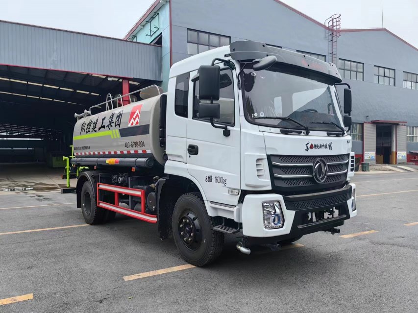 东风K6  12吨绿化喷洒车