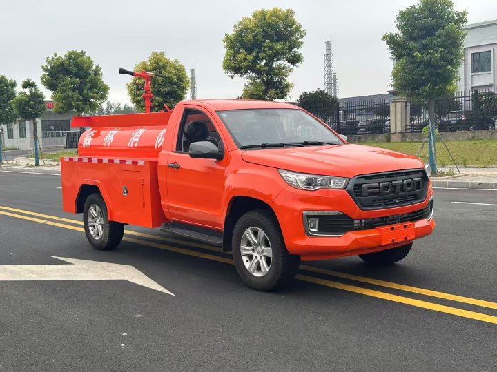 福田两驱1.2吨洒水车